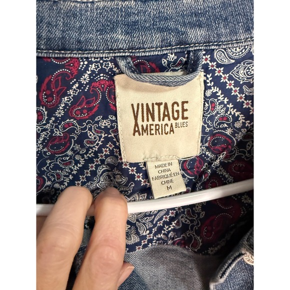 Vintage America Blues Denim Jean Jacket Medium Wash Button Front Women's M 90's - Picture 3 of 5